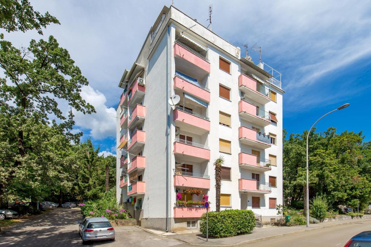 Studio Apartman Rozi Opatija Exteriér fotografie